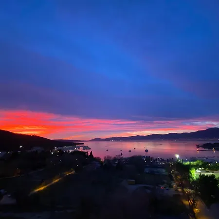 Cozy With A Beautiful View Apartamento Split